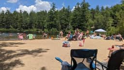 Serene Forest Chalet - Beaches | Kayaks | Bikes